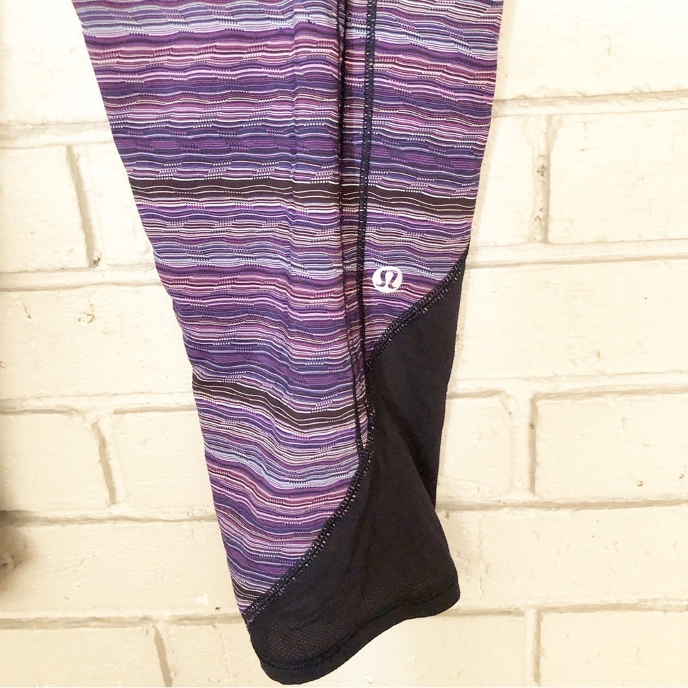 Lululemon Women’s Striped Purple and Black Capri Leggings - Picture 3 of 5